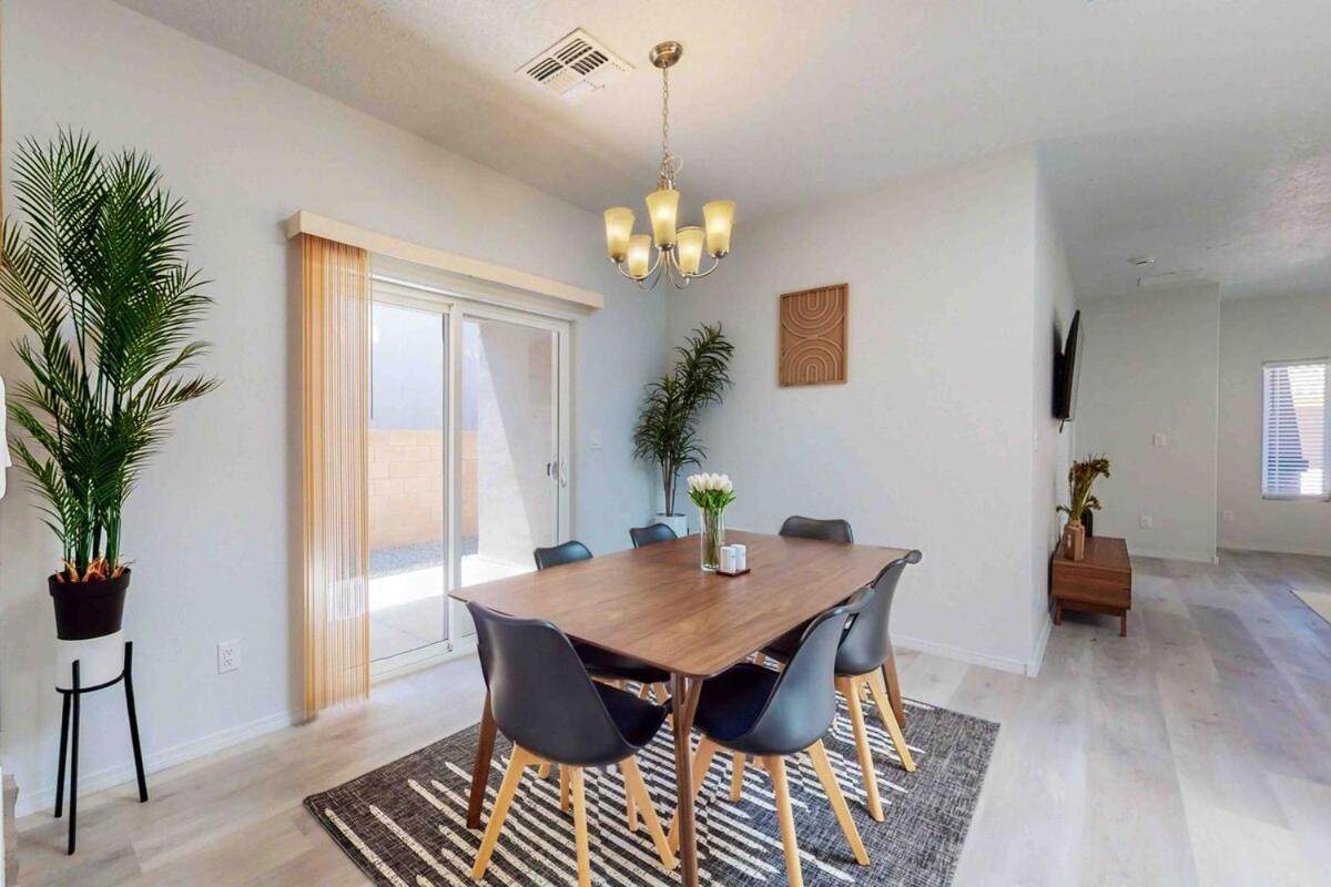 Modern Home 3Br Next To Airport, Netflix, Casino Albuquerque Exteriér fotografie
