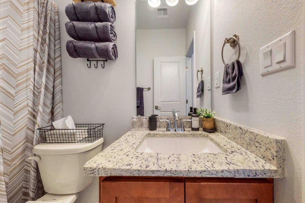 Modern Home 3Br Next To Airport, Netflix, Casino Albuquerque Exteriér fotografie